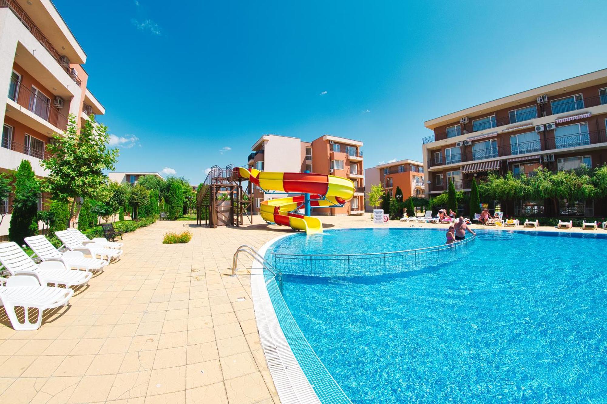 Holiday Garden Resort Slantschew brjag Exterior foto