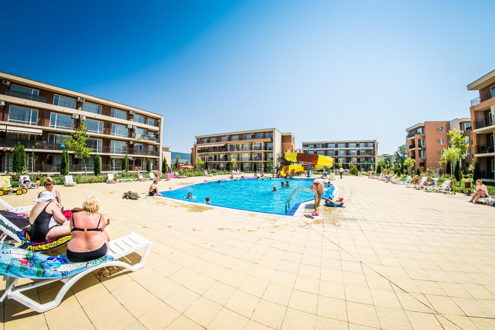 Holiday Garden Resort Slantschew brjag Exterior foto
