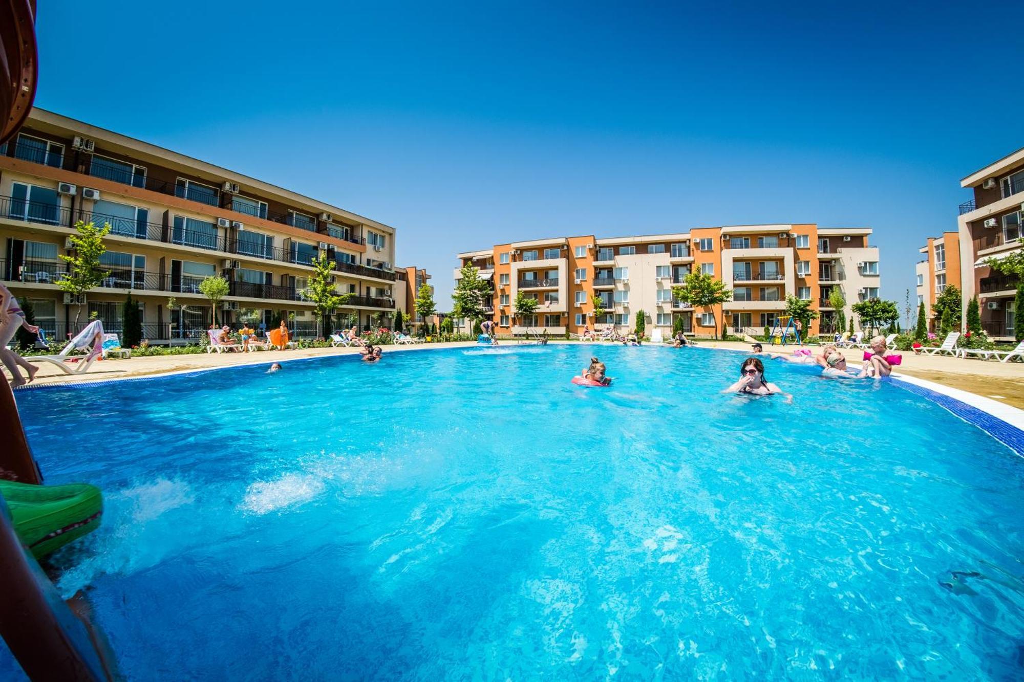 Holiday Garden Resort Slantschew brjag Exterior foto
