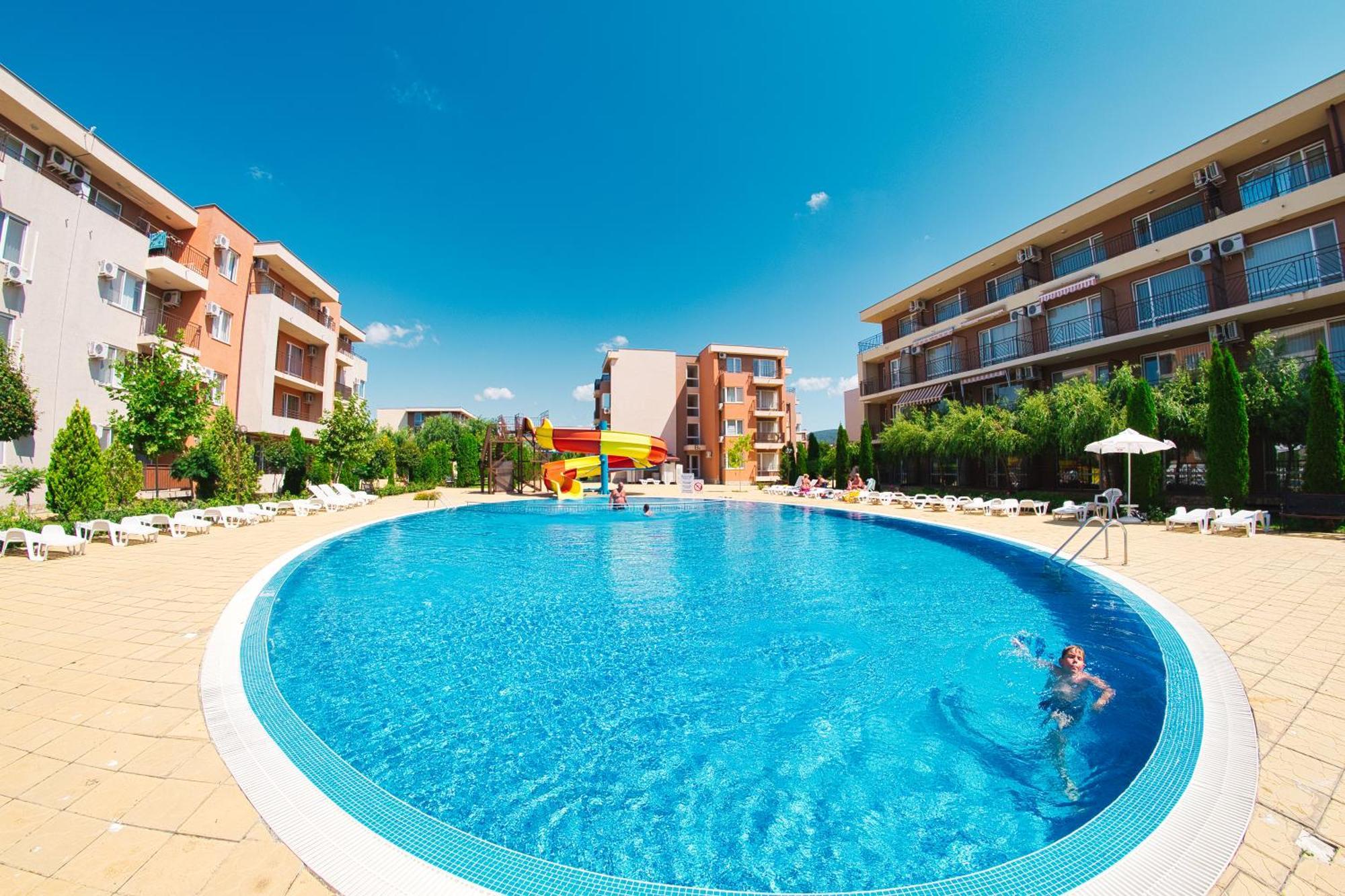 Holiday Garden Resort Slantschew brjag Exterior foto